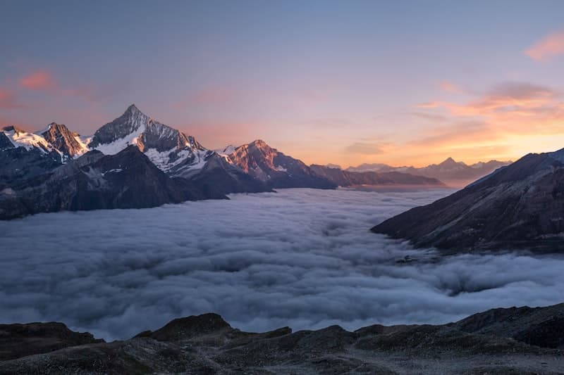 Tiroler Alpenpanorama im Sommer