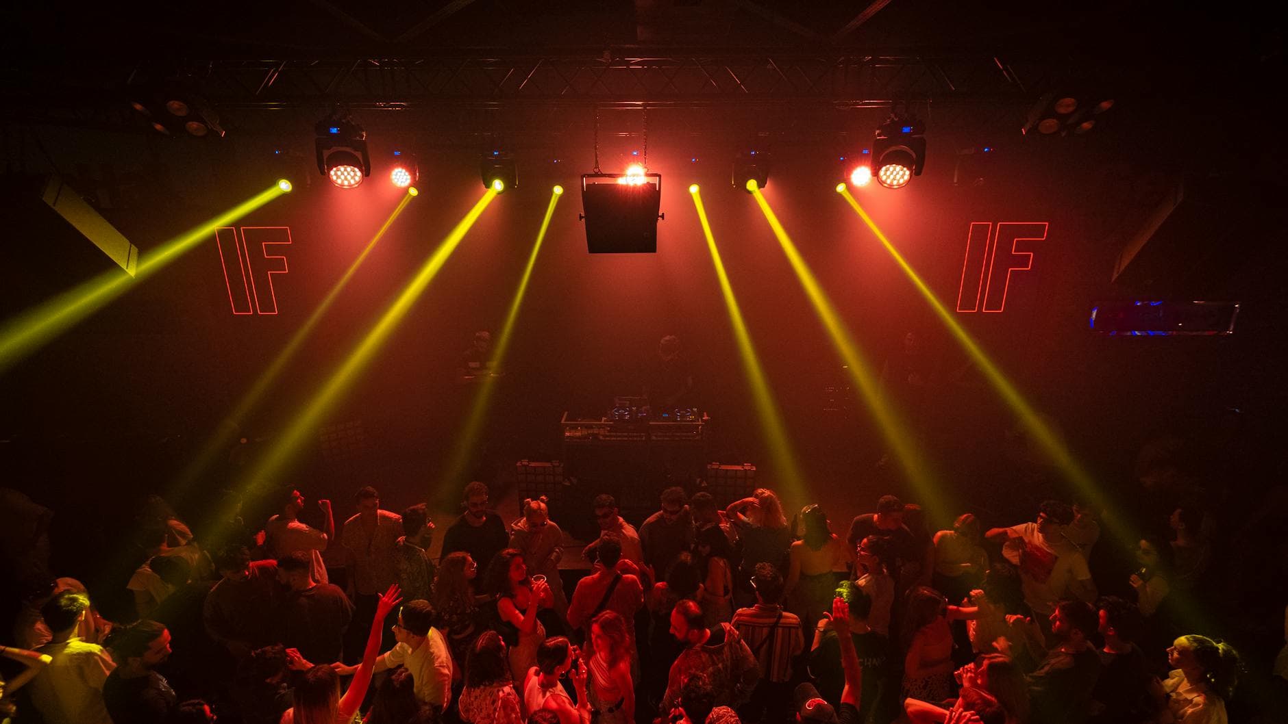 Line Dance Clubbing mit Live Musik
