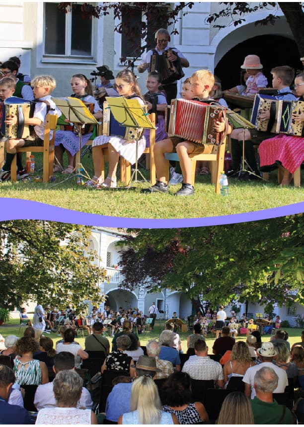 Aufg’spüt im Schlosshof
