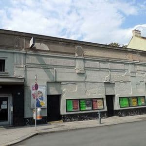Event
Lokal / Global
Stubenfliege
Fr 28.8.,
19:00 Uhr
Ottakringer Brauerei, 1160 Wien