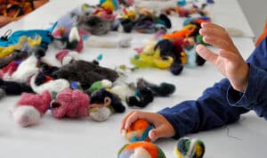 Kinder Kreativ Kurs �Mutkugel und Rasselball�