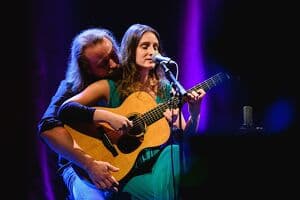 Crossing Strings LIVE @ AKKU