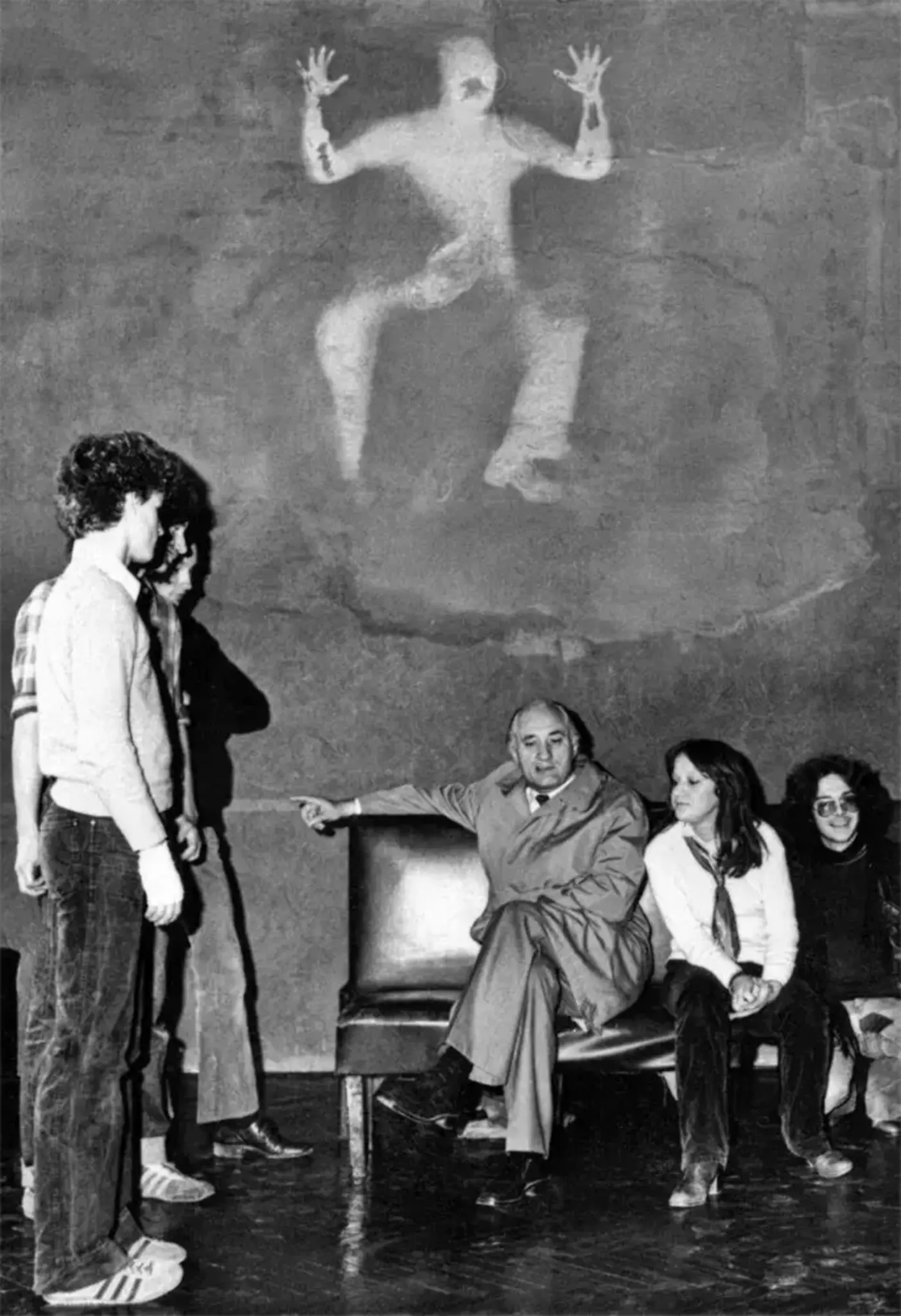 Sonderausstellung - Jugendzentrum Kursalon (zusätzlich Mo-Do: 9-13 Uhr)