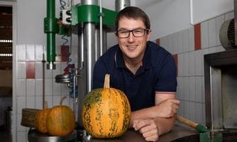 Kürbiskernöl Schaupressen & Verkostung