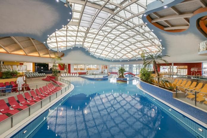 Der Nikolaus besucht die H2O Kindertherme