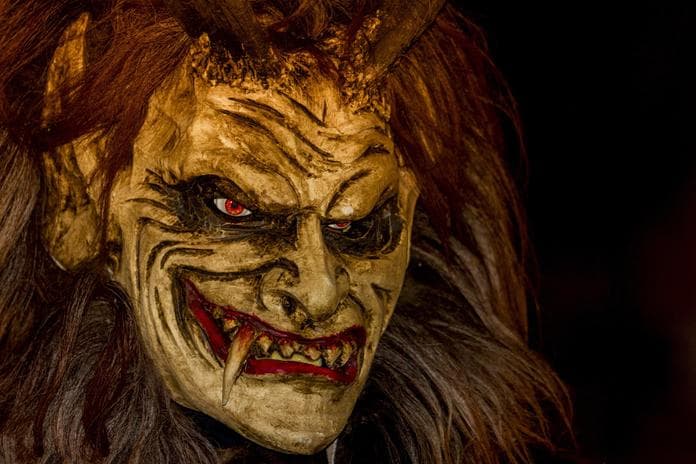 Punschstand mit Krampuslauf