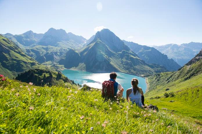 Direktbus Hinfahrt zum Spullersee oder Formarinsee