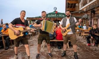 Traditioneller Frühschoppen - "Die Höfis"