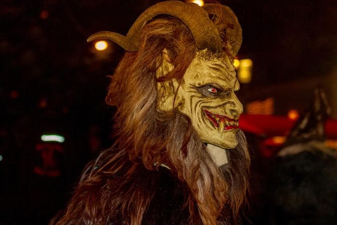 Krampusspiel der Raumberger Höllenteufel