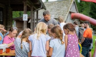 Kinderfest in der Waldhäuslalm