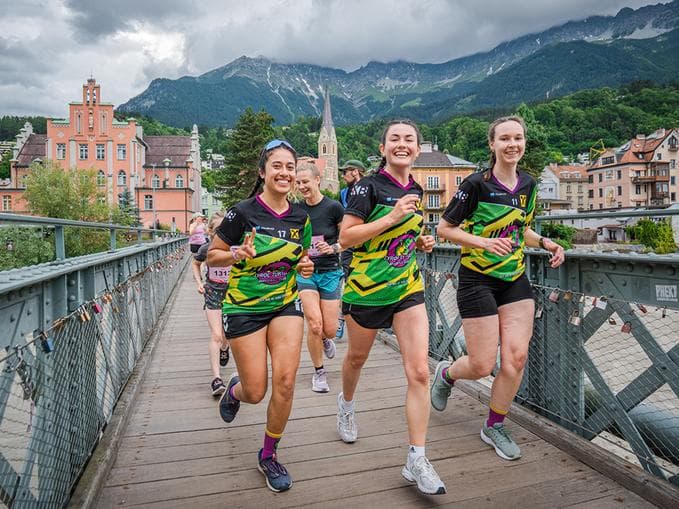 Women Bird- Frauenlauf