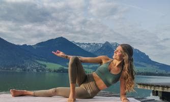 Yoga - mit Nicola