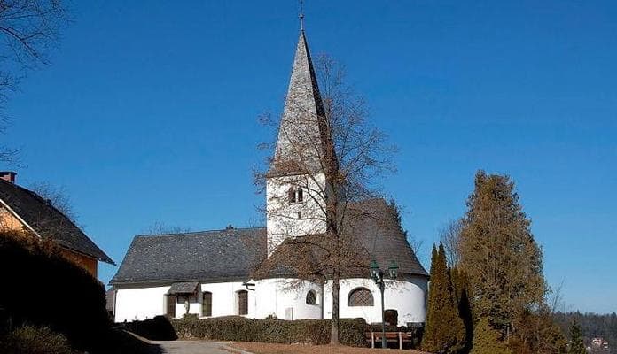 Allerseelen - Heilige Messe in Pirk