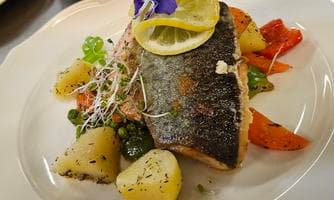 Feiertags- & Spezialitätenbrunch zur Firmung