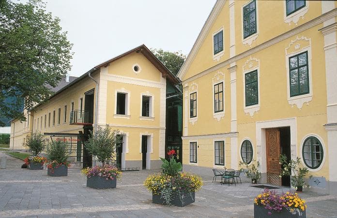 Sommerausklang mit Live-Musik im Schloss Café Ferlach