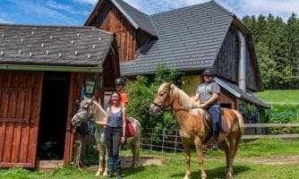 Reitspiele für Kinder