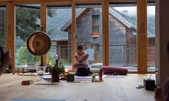 Slow Down Yoga für alle mit Katji