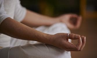 Herzöffnende Meditationen mit Viviane Wabnegg