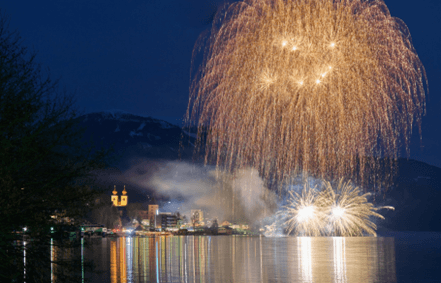 Kinderfeuerwerk am See