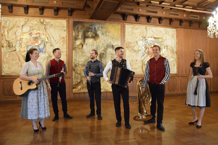 Wenn´s passt - Musi und Quartett MundART Summaklang