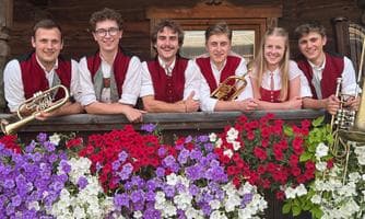 Seeleuchten mit "Heistodl Musig"