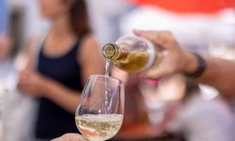 Wein trifft Pinzga Kost
