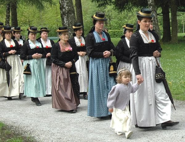 Dirndl-Gwandl-Sonntag