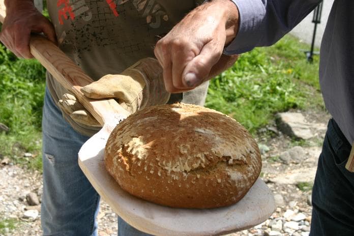 Backtage: Bread "Understanding"