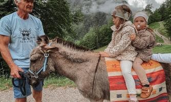 Esel-Wanderung durch den Naturpark