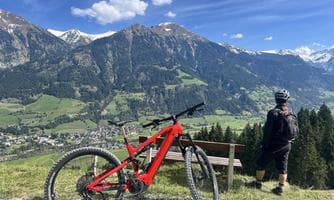 "The View" E-MTB Tour - Ein Ride mit Belohnung