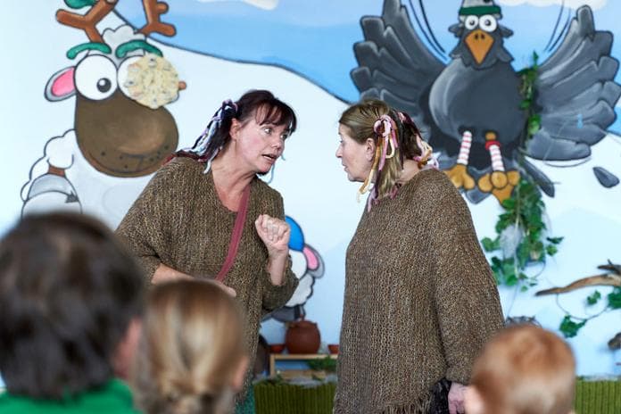 Kindertheater in Hochoetz