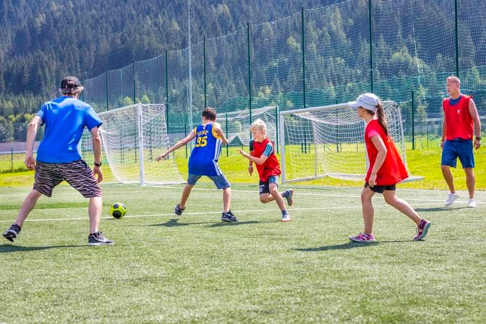Kinderspiel - Street Soccer