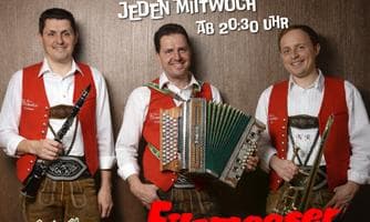Hüttenzauber mit der Filzmooser Tanzlmusi