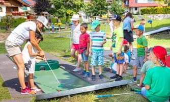 Kinderspiel - Minigolfturnier