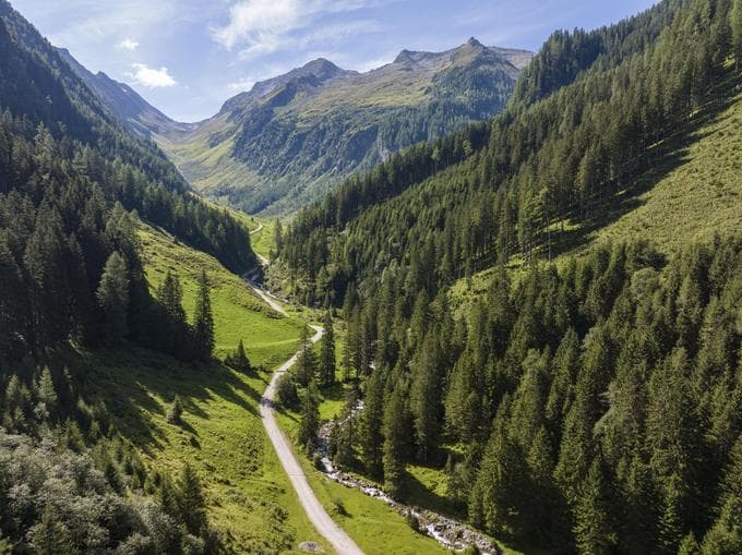 Aktiv Wellness - Wanderung zum Schwarzachtal
