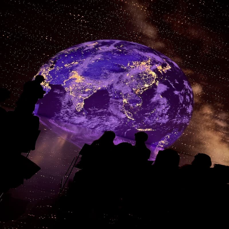 Sternenbilder im Jahreskreis mit einer 3D-Reise ins Universum