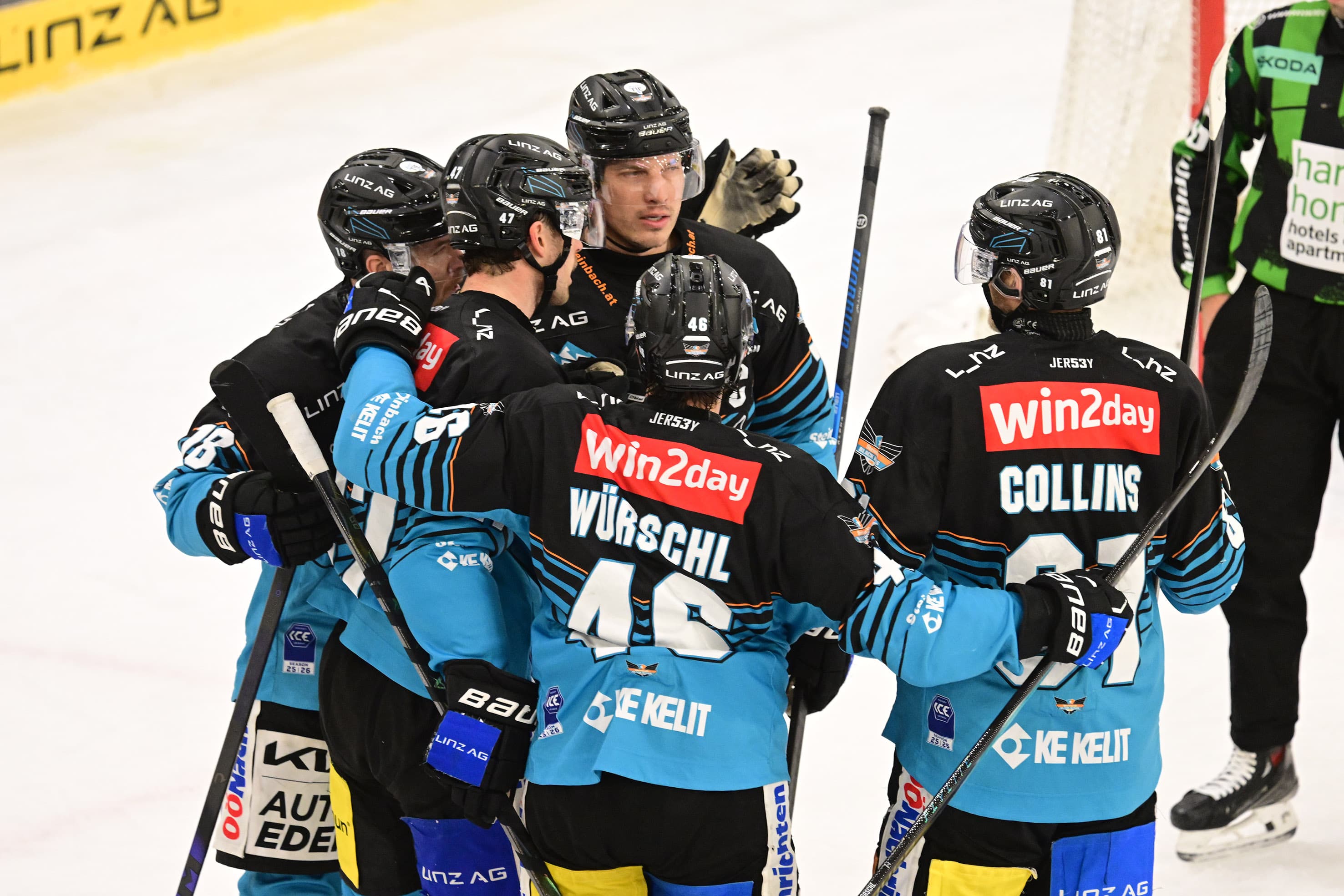 Steinbach Black Wings Linz vs. EHC Red Bull München