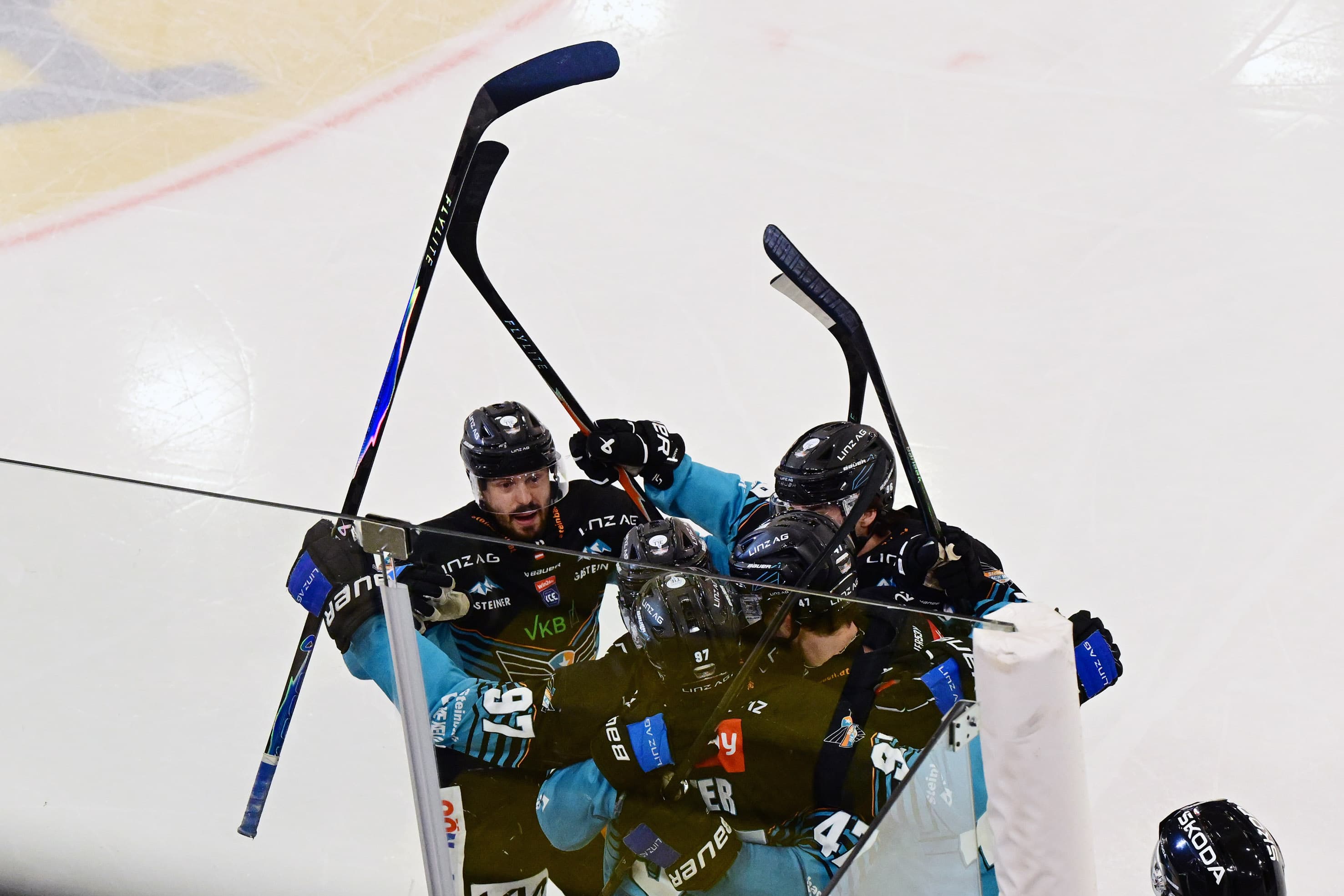 Steinbach Black Wings Linz vs. Straubing Tigers