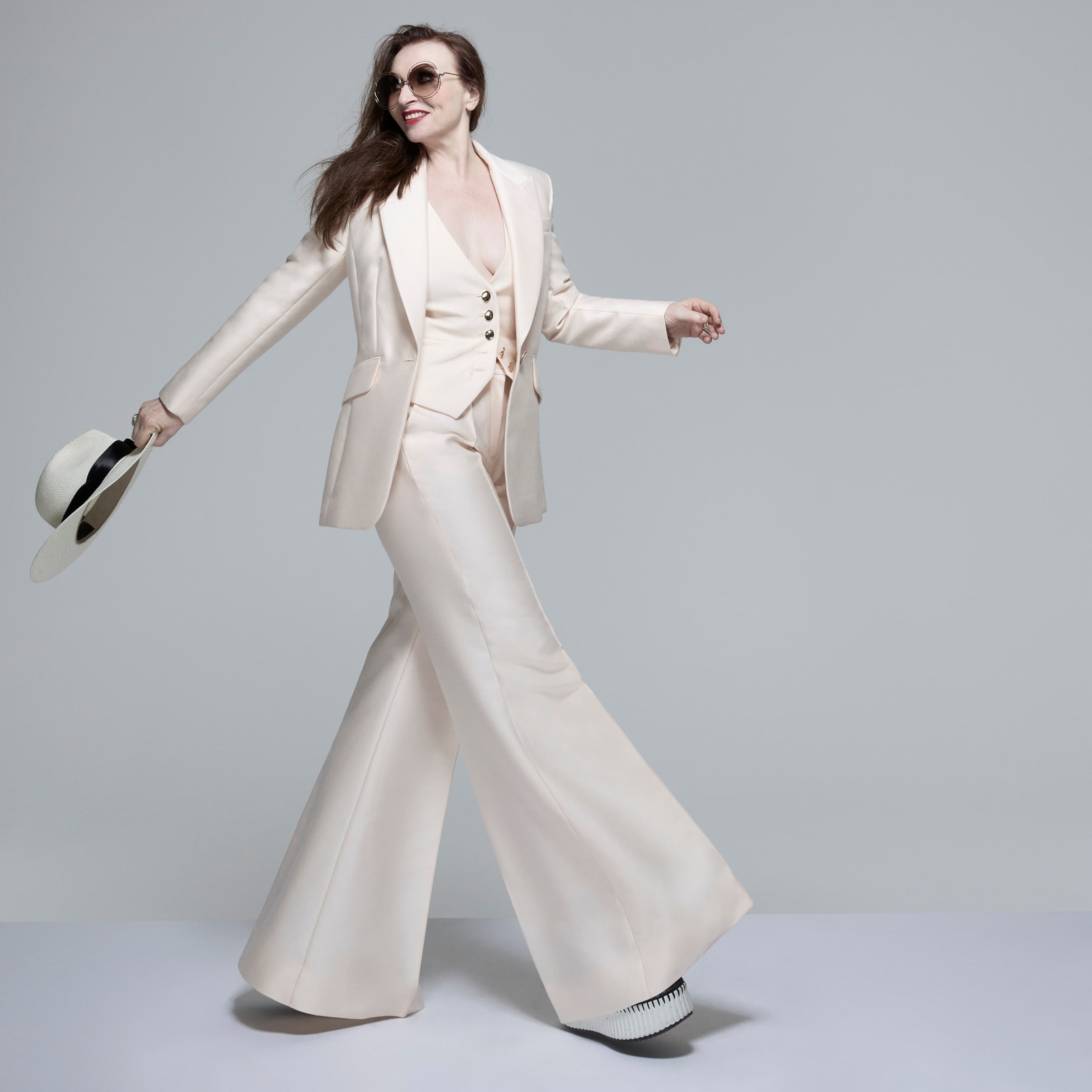 JUDITH OWEN Suit Yourself