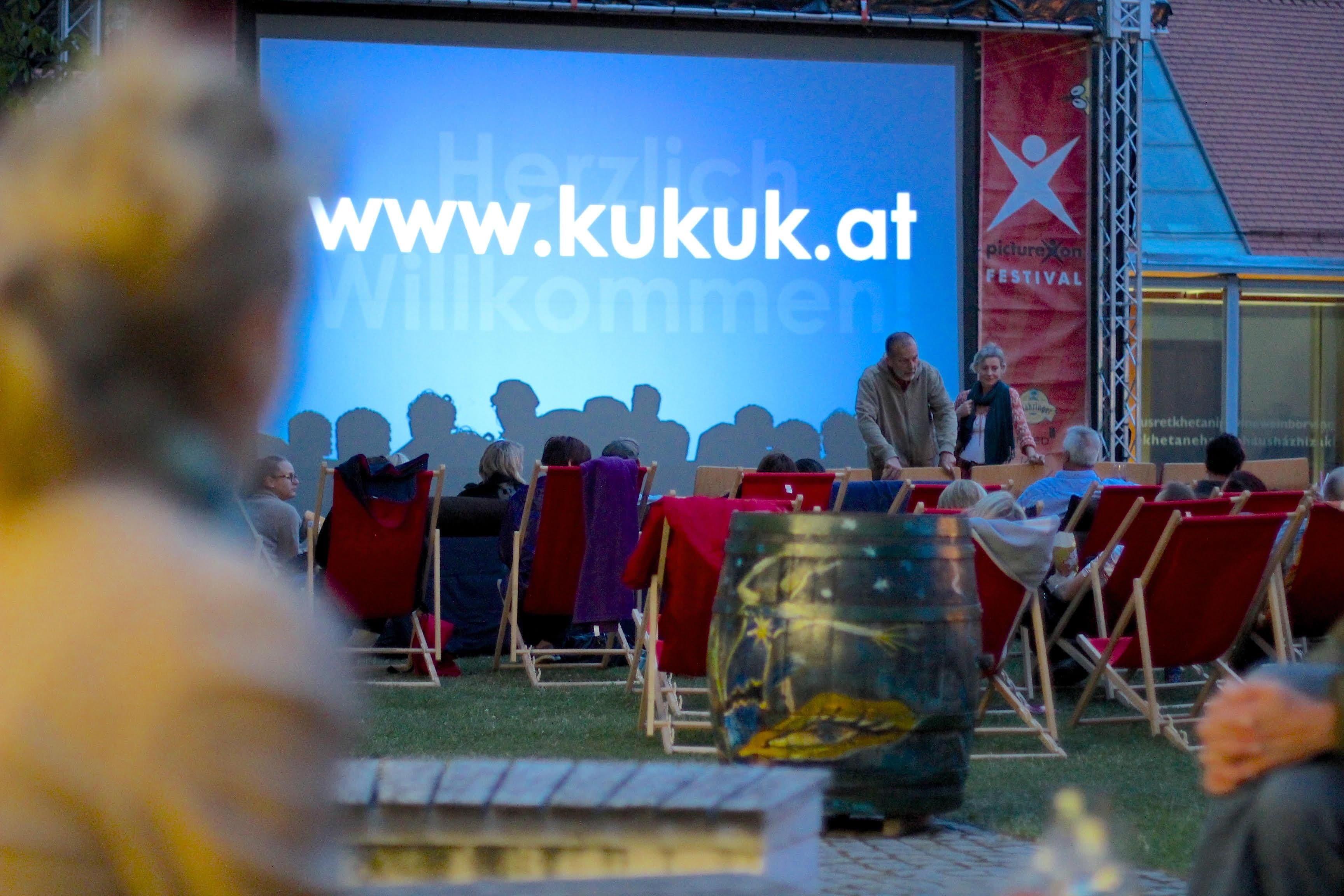 Mondscheinkino "Aufputzt is"