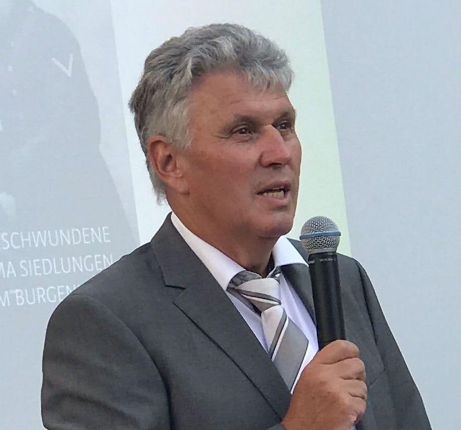 Buchpräsentation "Das Lager Lackenbach" von Herbert Brettl