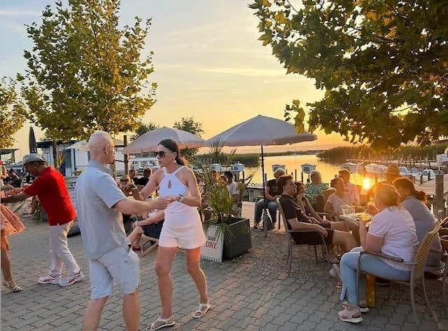 Salsa Treffpunkt - in the Beach House