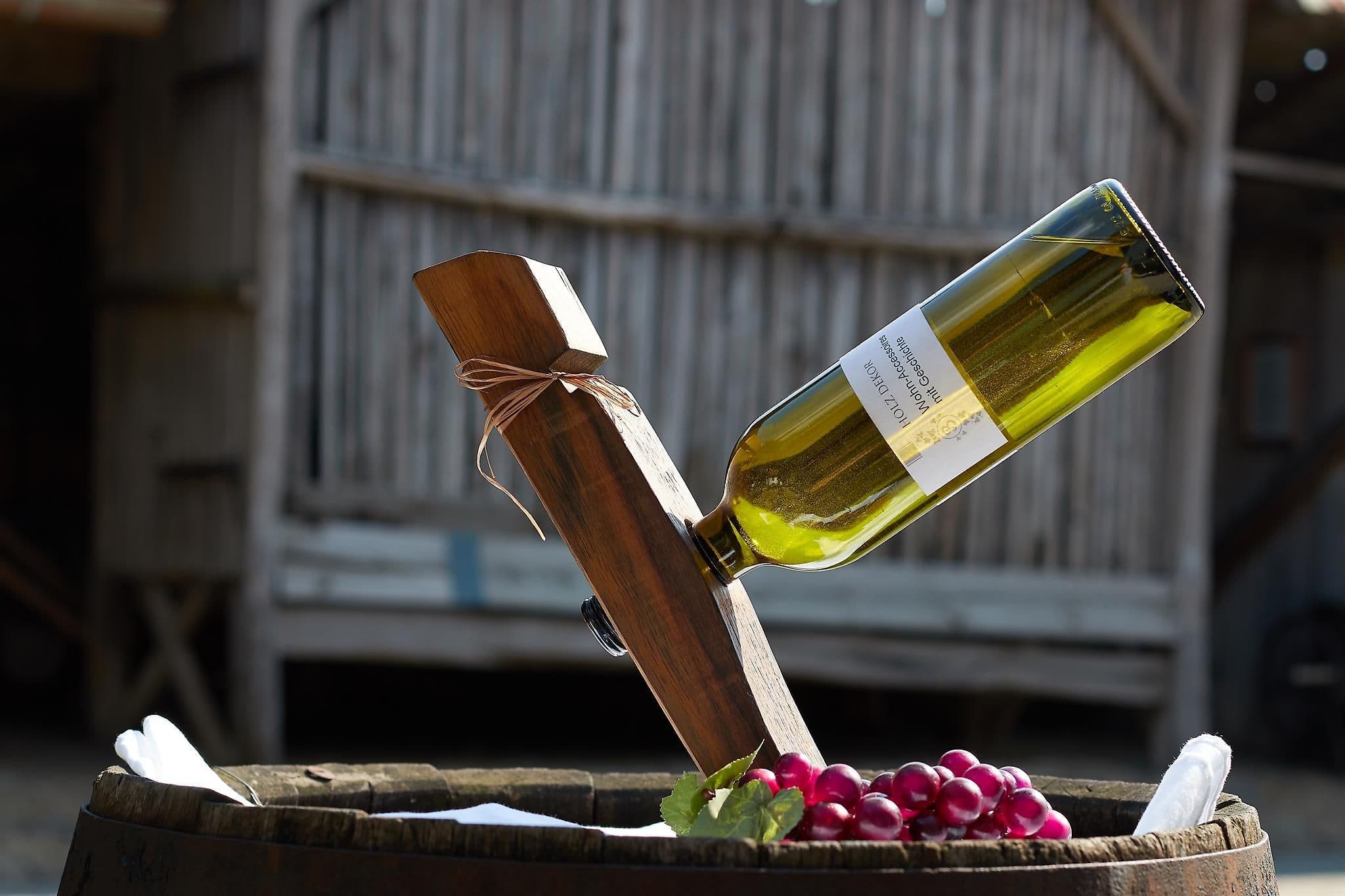 Kunsthandwerk HOLZ DEKOR Braun