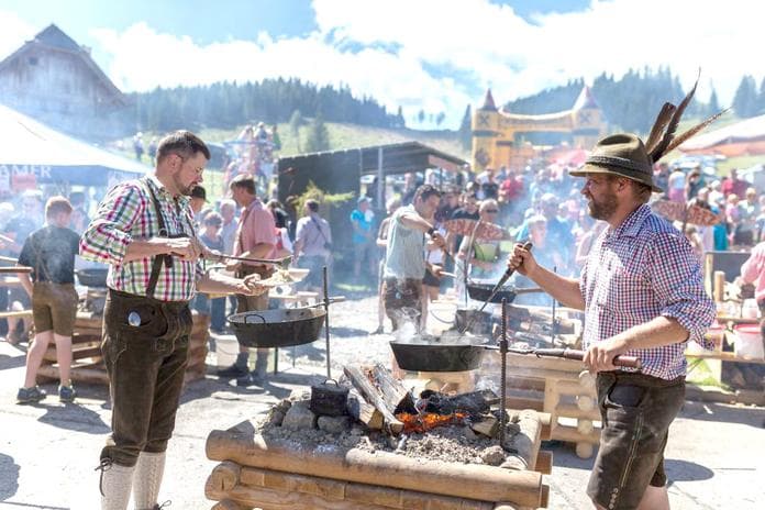 Sterzfest auf der HoldaHütt'n