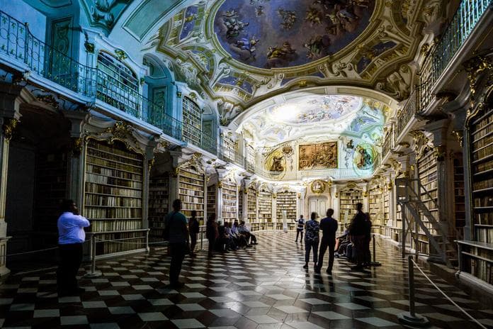 Klosterbibliothek bei Nacht - Sonderführung