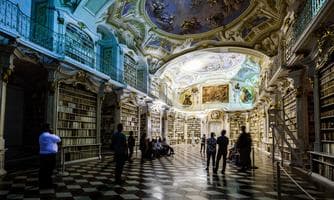 Klosterbibliothek bei Nacht - Sonderführung