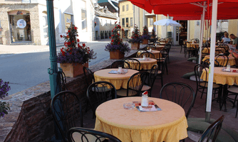 ühstücken im Kurcafé Lewandofsky