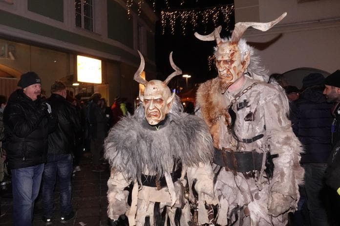 Weizer Weihnachtswelt: Krampuslauf