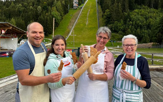 Steirerkrapfenfrühschoppen