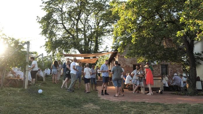 Grill on Hill in Weinberg